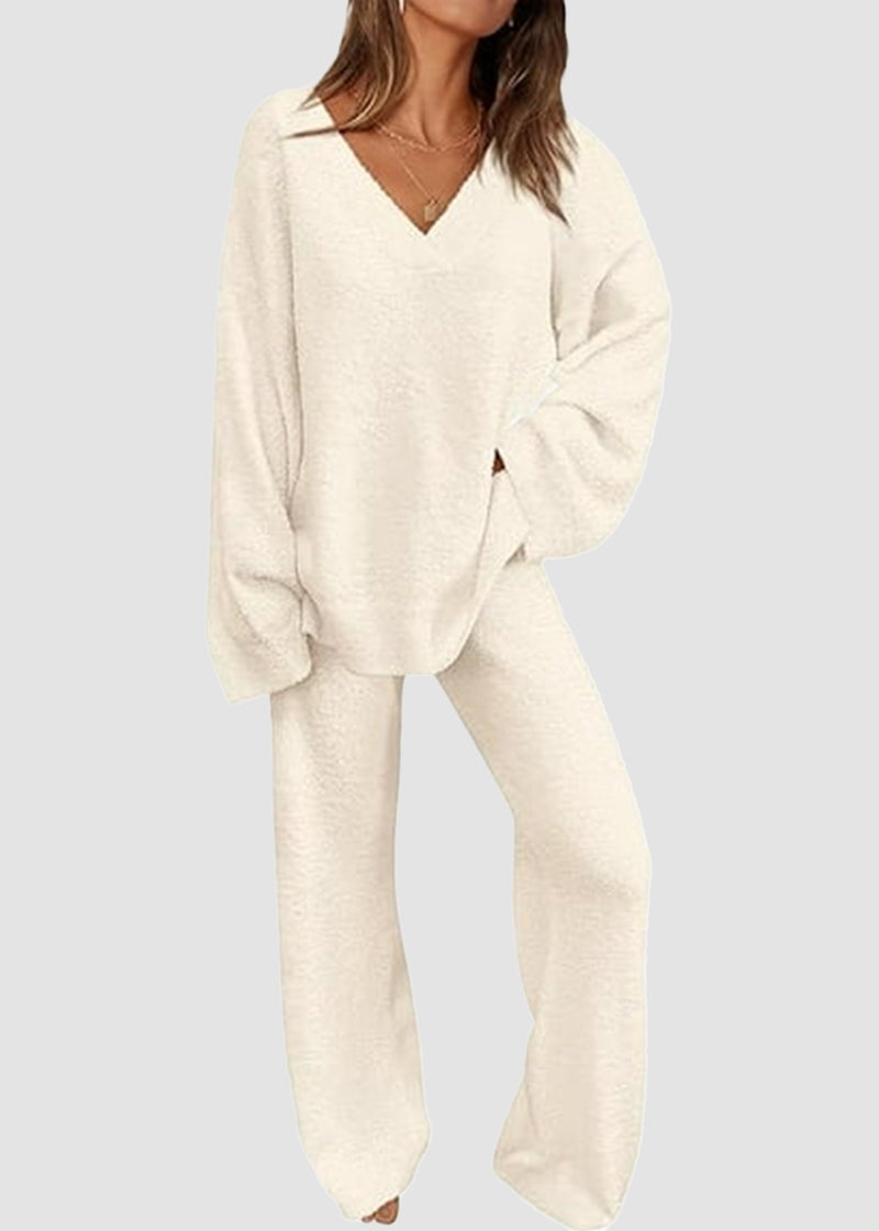 Teddy 2-Piece V-Neck Lounge Set