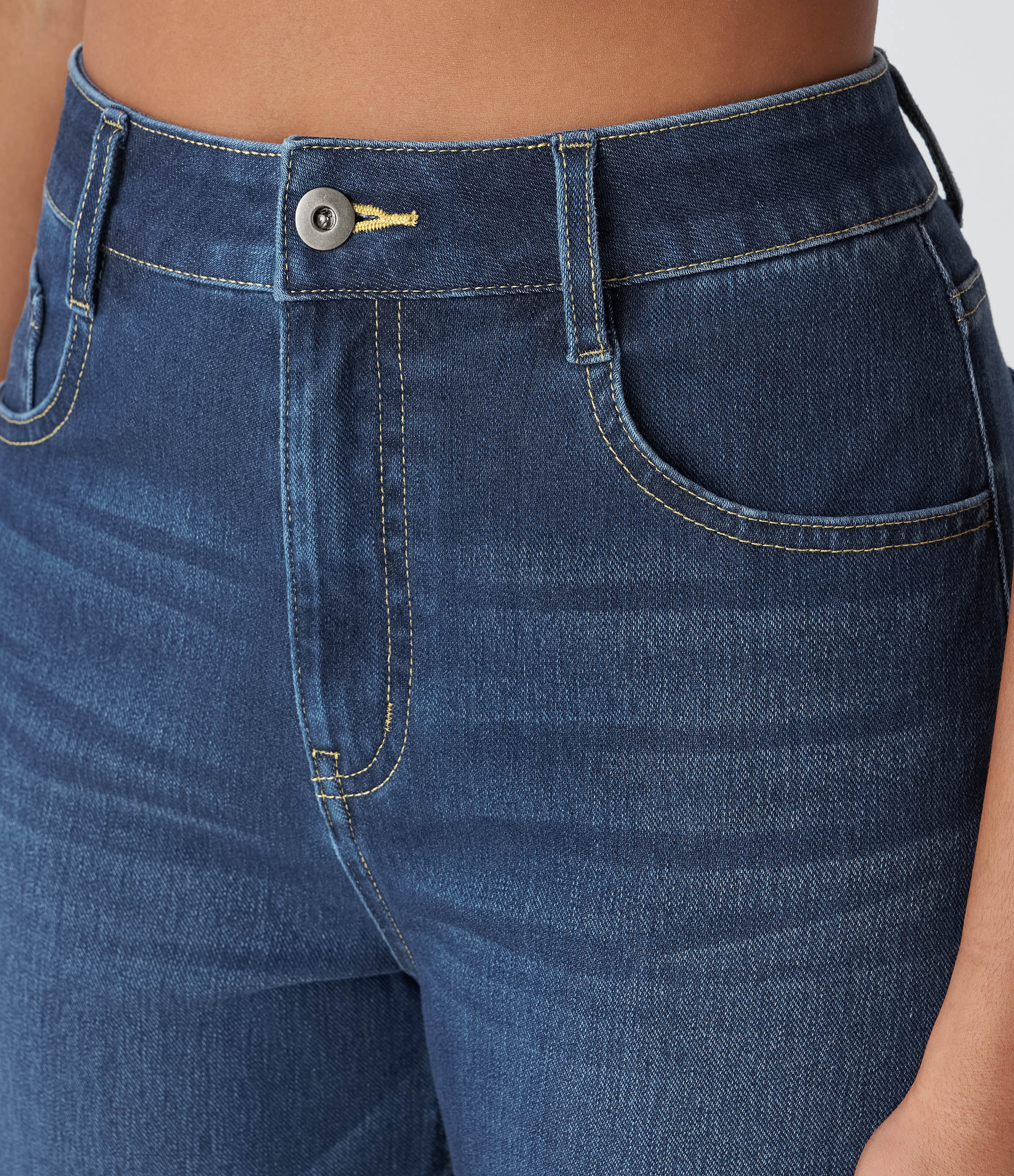 FlexTM High Waisted Multiple Pockets Rolled Hem Wide Leg Washed Stretchy Knit Casual Jeans