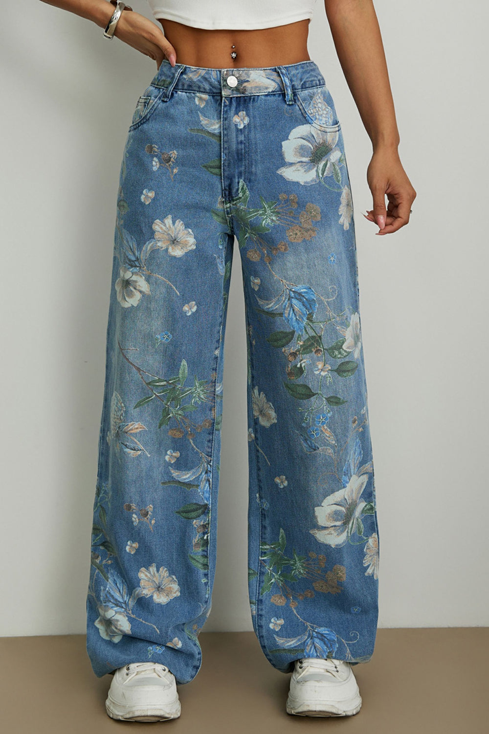 Floral Pattern Decor Loose Fit Straight Wide Leg Denim Casual Jeans-Blue