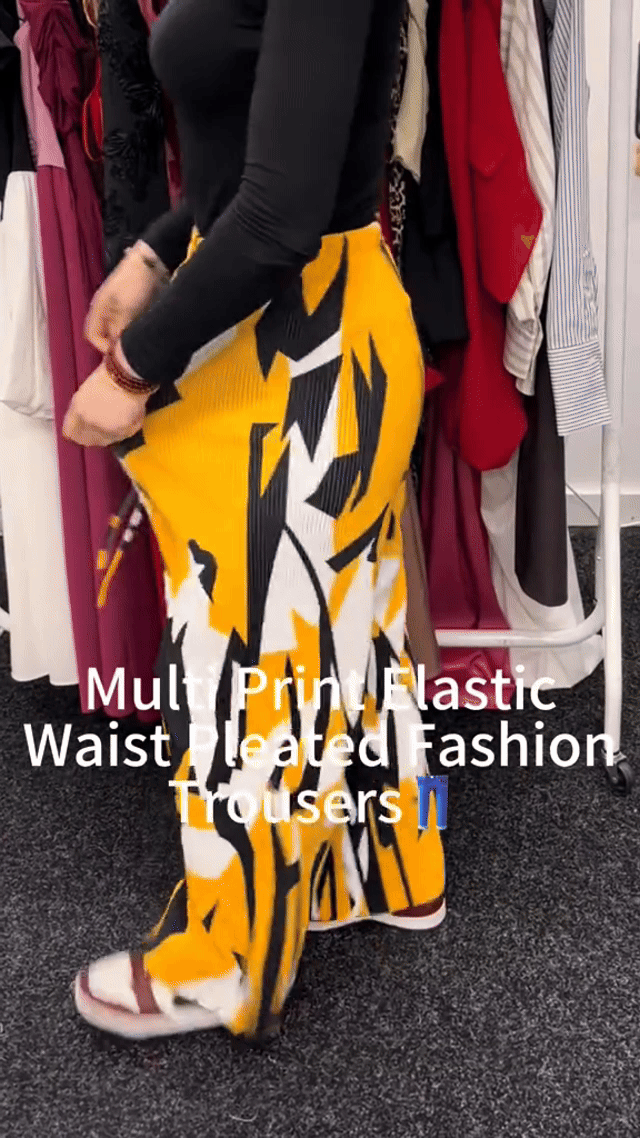 ChicHero Abstract Print Wide-Leg Drawstring Pants Palazzo Pleated Pants
