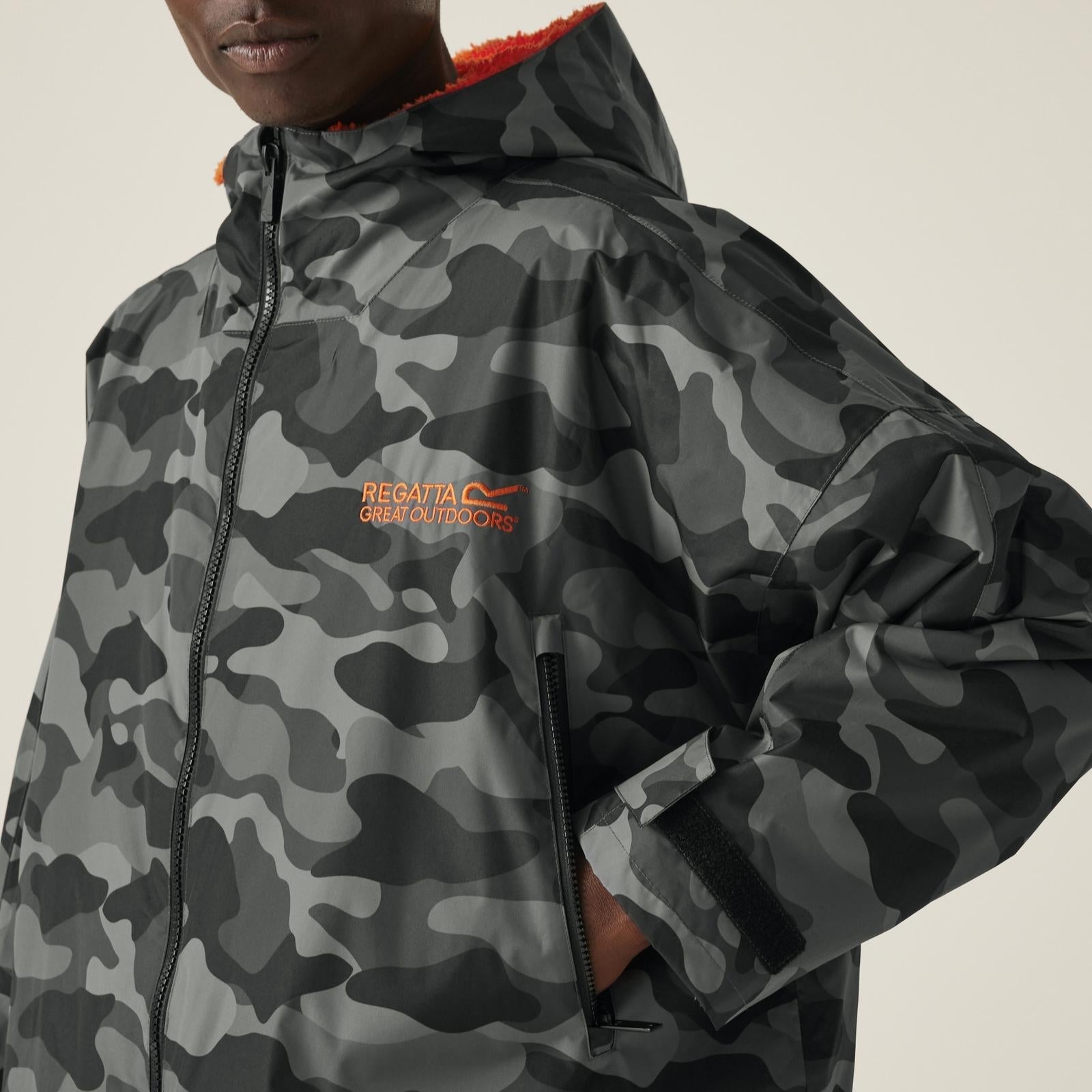 Rega 🔥2026  Hot Sale🔥 New Outdoor Active Adults Waterproof Changing Robe