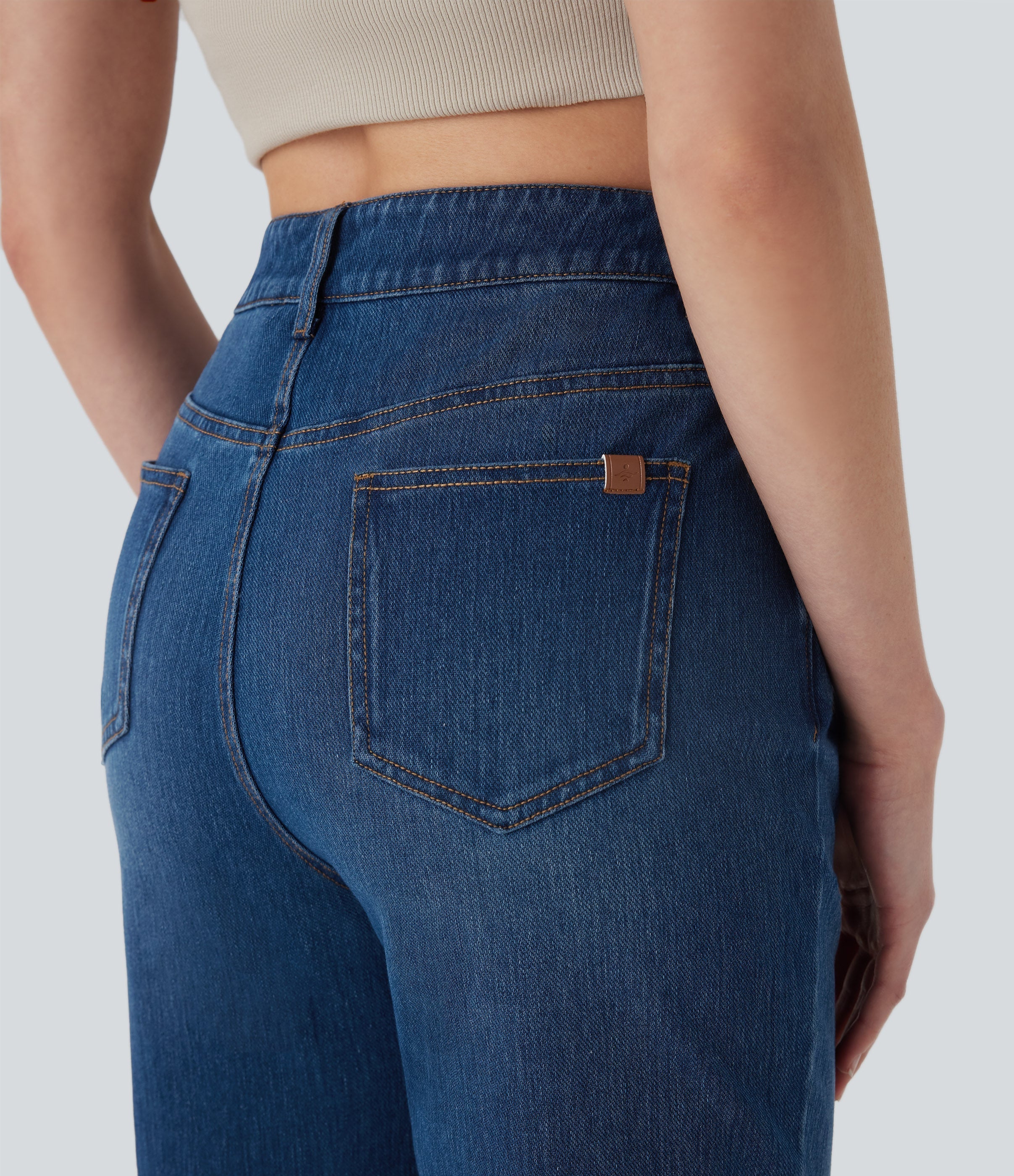 FlexTM Mid Rise Straight Leg Washed Casual Jeans with Pockets