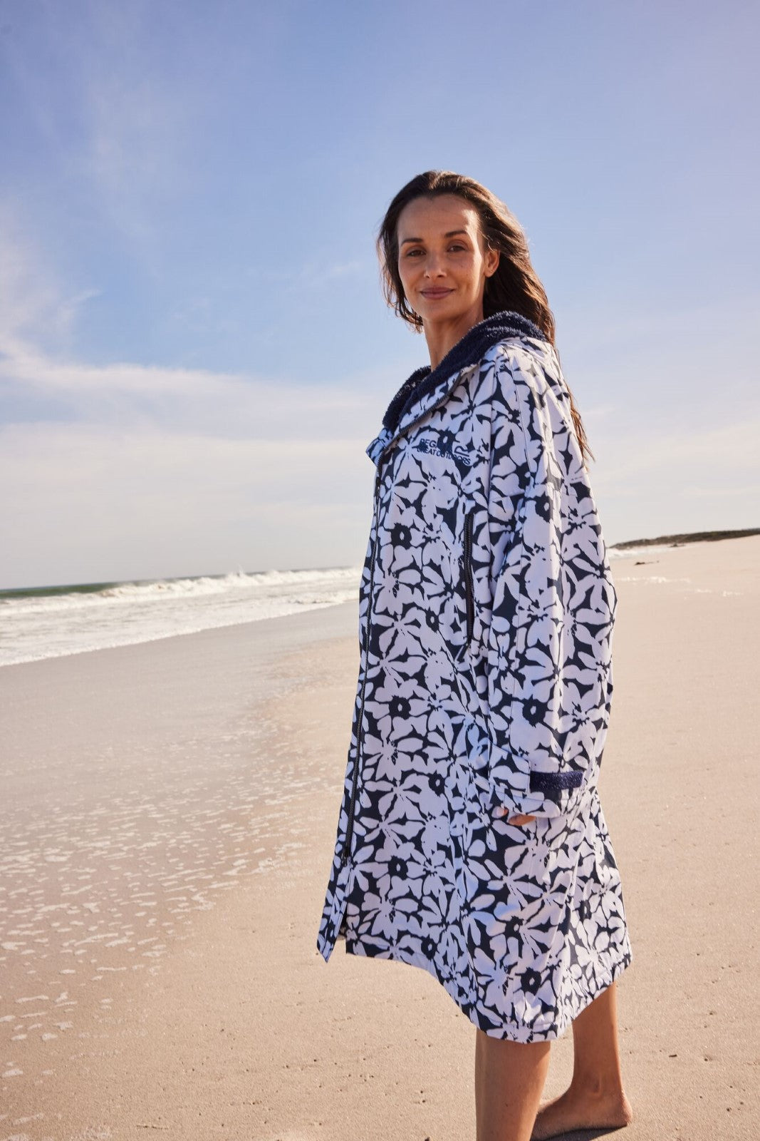 Rega 🔥2026  Hot Sale🔥 New Outdoor Active Adults Waterproof Changing Robe