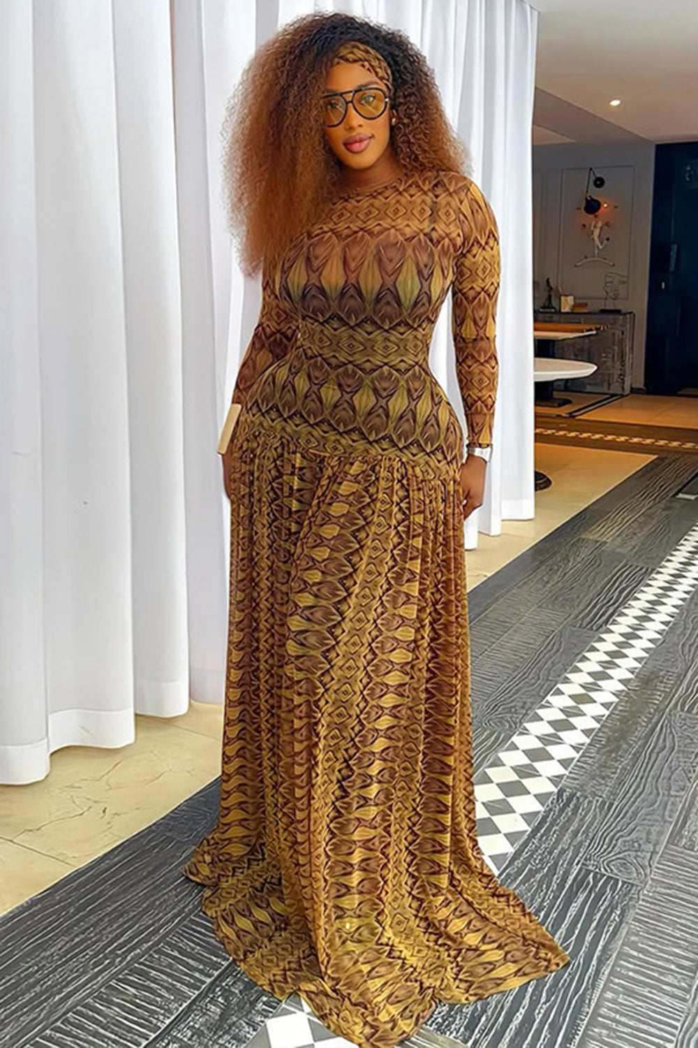 Round Neck All Over Print Long Sleeve Slim Fit Casual Maxi Dresses-Brown