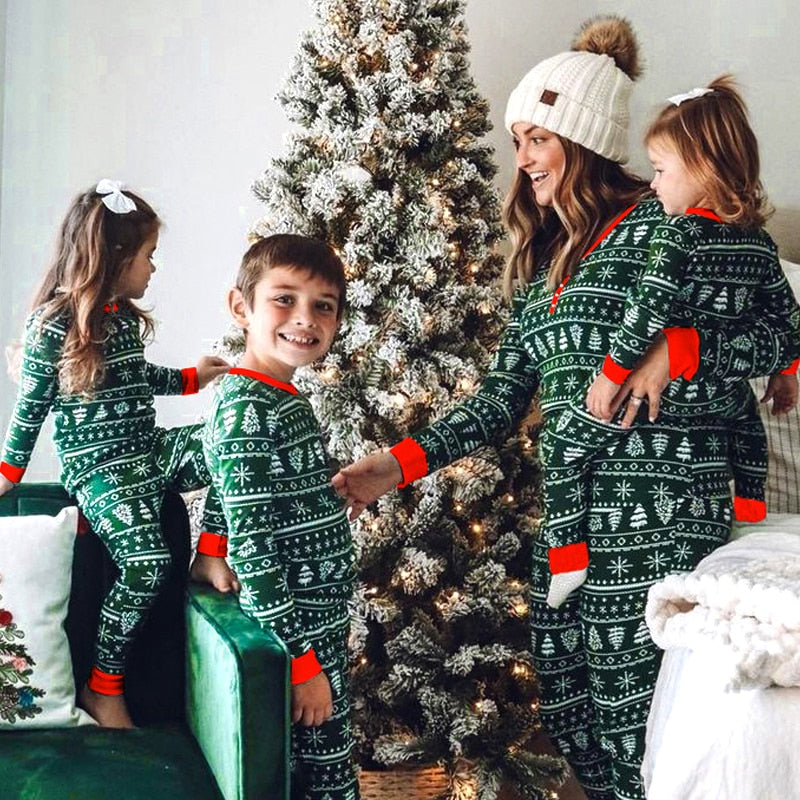 Green Christmas Matching Family Pajamas Sets