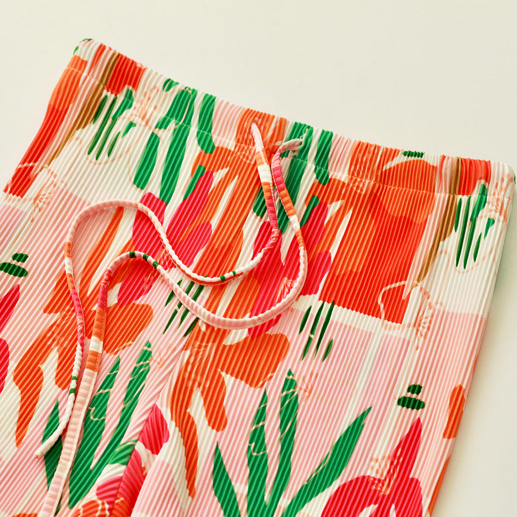 Featuring Tropical Floral Design V-Neck Vest Top & Pleated Pants
