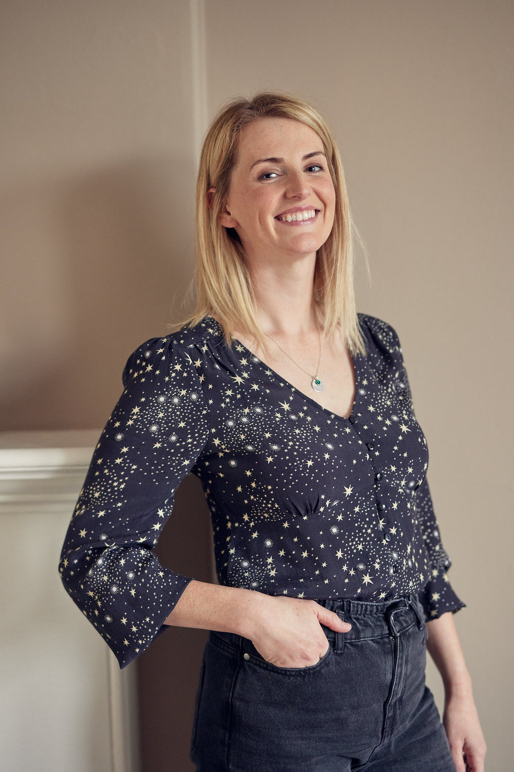 Zoe - Long Sleeved Button Down Blouse Black