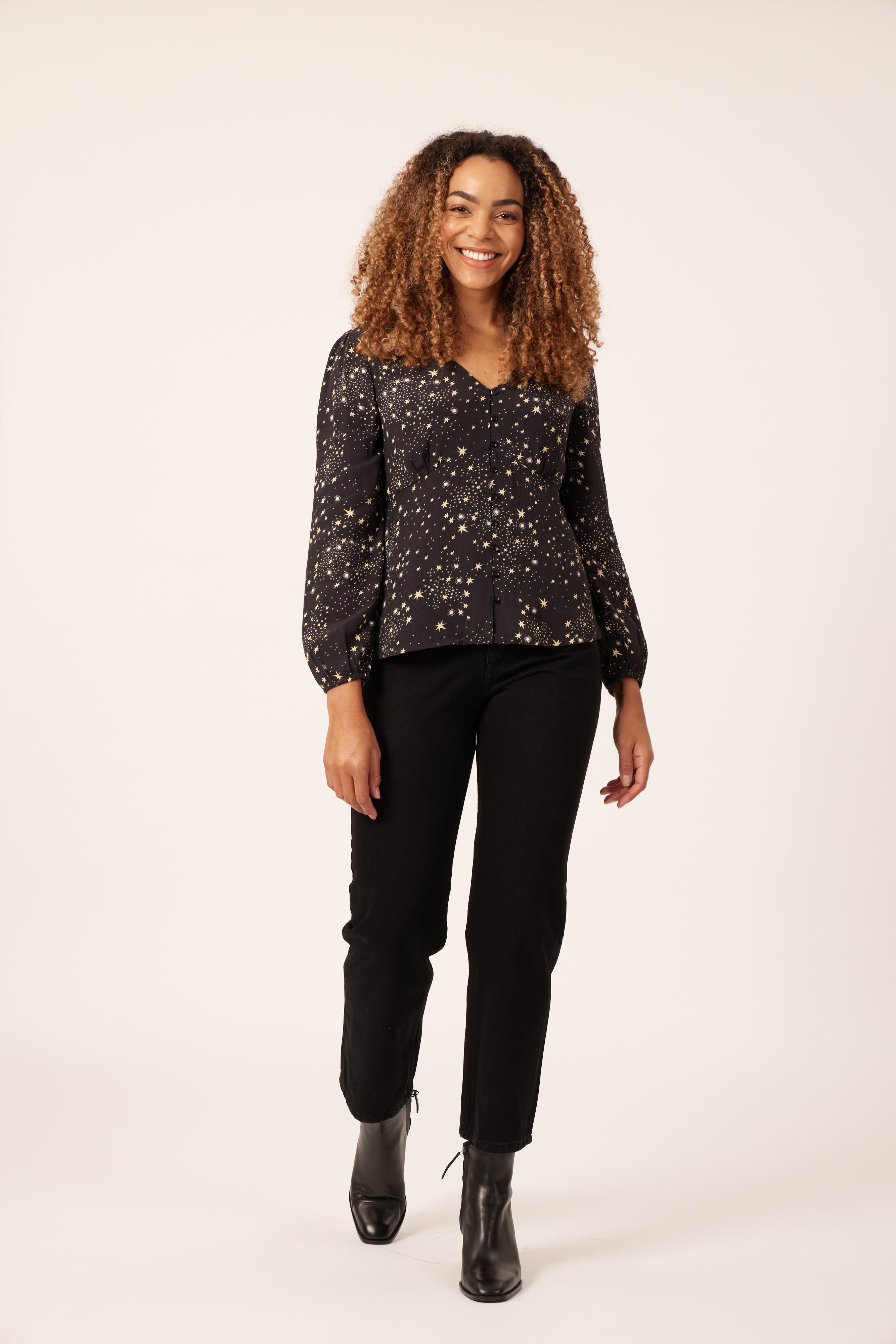 Zoe - Long Sleeved Button Down Blouse Black