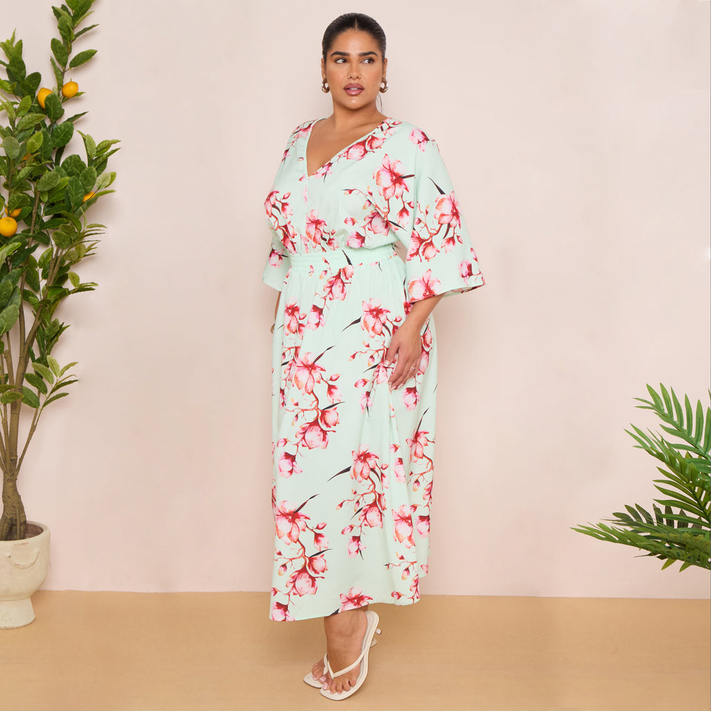 Long Sleeve Tie Back Maxi Dress in Floral Print