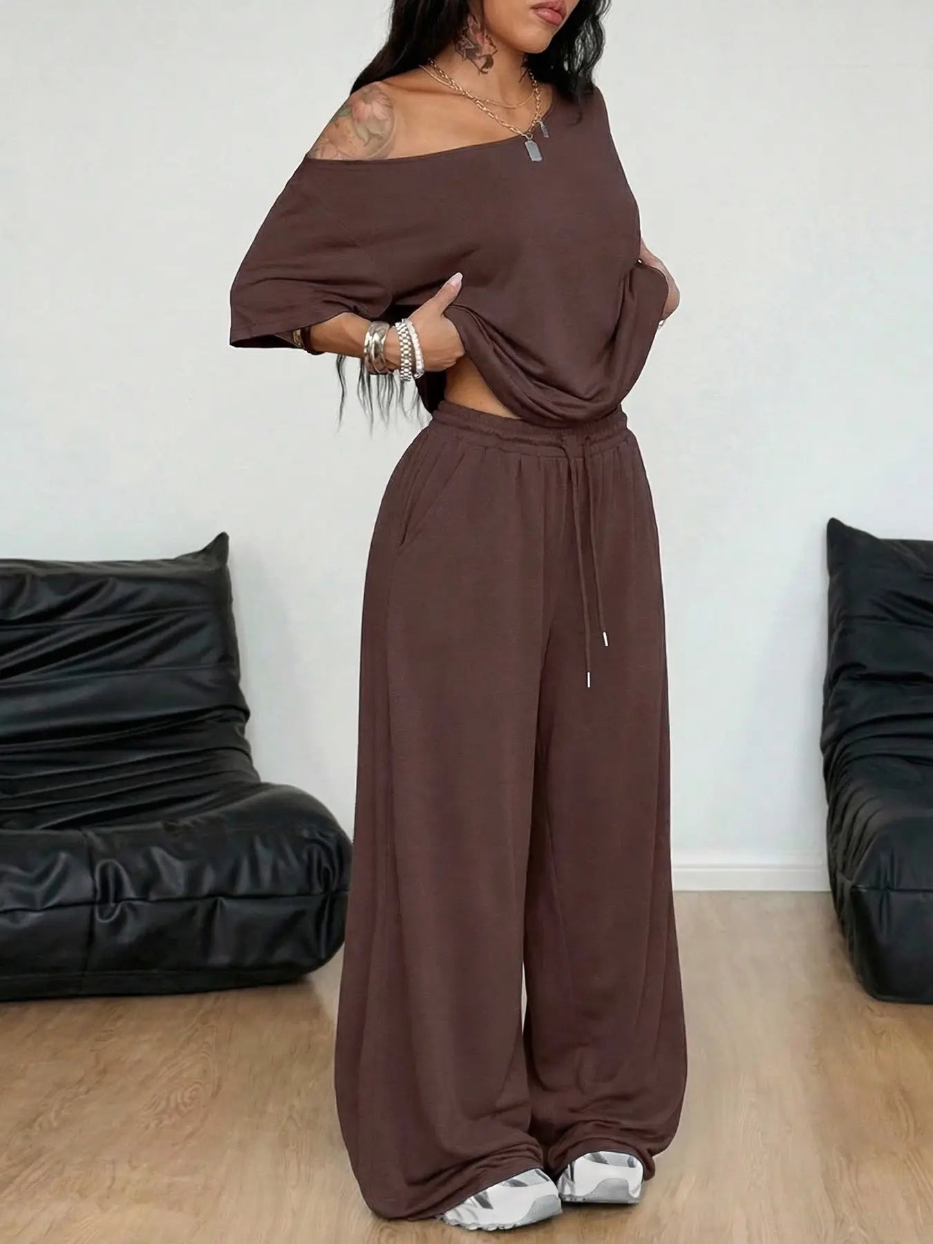 2pcs/Set Women's Minimalist Basic Daily Wear Going Out Sport Comfortable Off Shoulder T-Shirt And Wide Leg Pants Two Pieces Outfits
