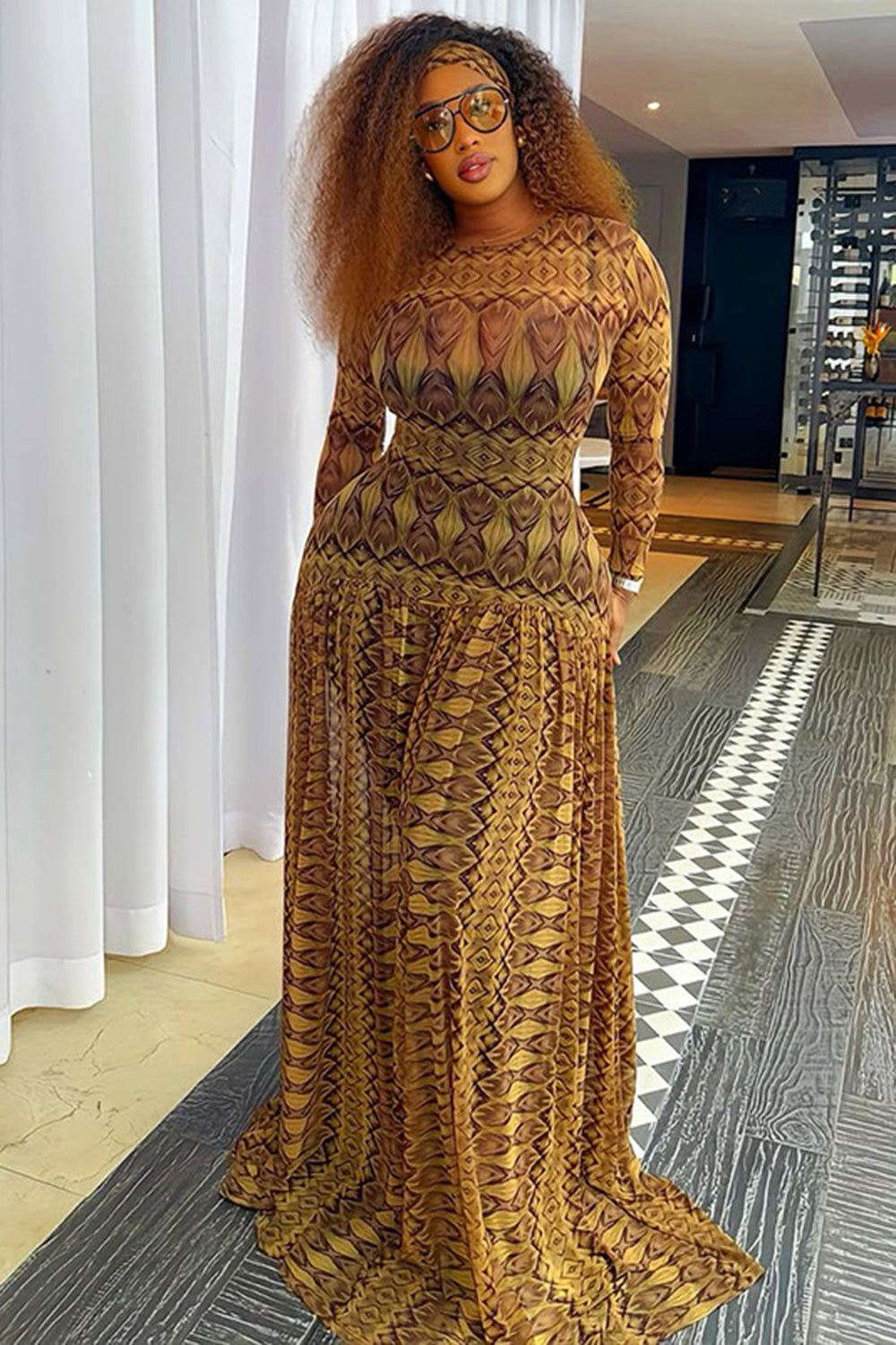Round Neck All Over Print Long Sleeve Slim Fit Casual Maxi Dresses-Brown
