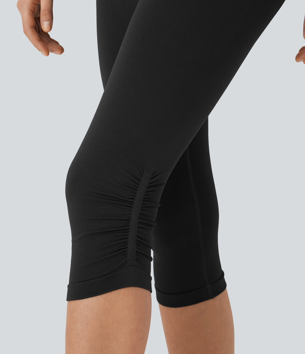 Seamless Flow High Waisted Scrunch Yoga Pedal Pusher Leggings