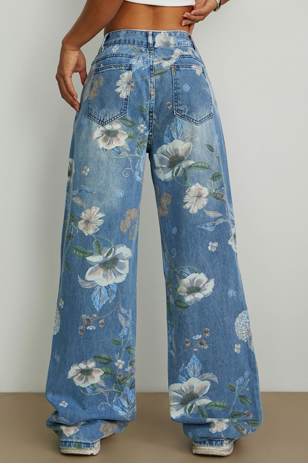 Floral Pattern Decor Loose Fit Straight Wide Leg Denim Casual Jeans-Blue