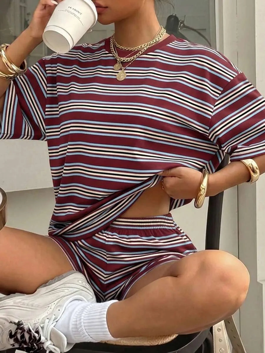 Women's Casual Loose Fit Set, Striped Print Suit, Summer Vacation American Retro Street Style, Perfect for All-Day Home Wear