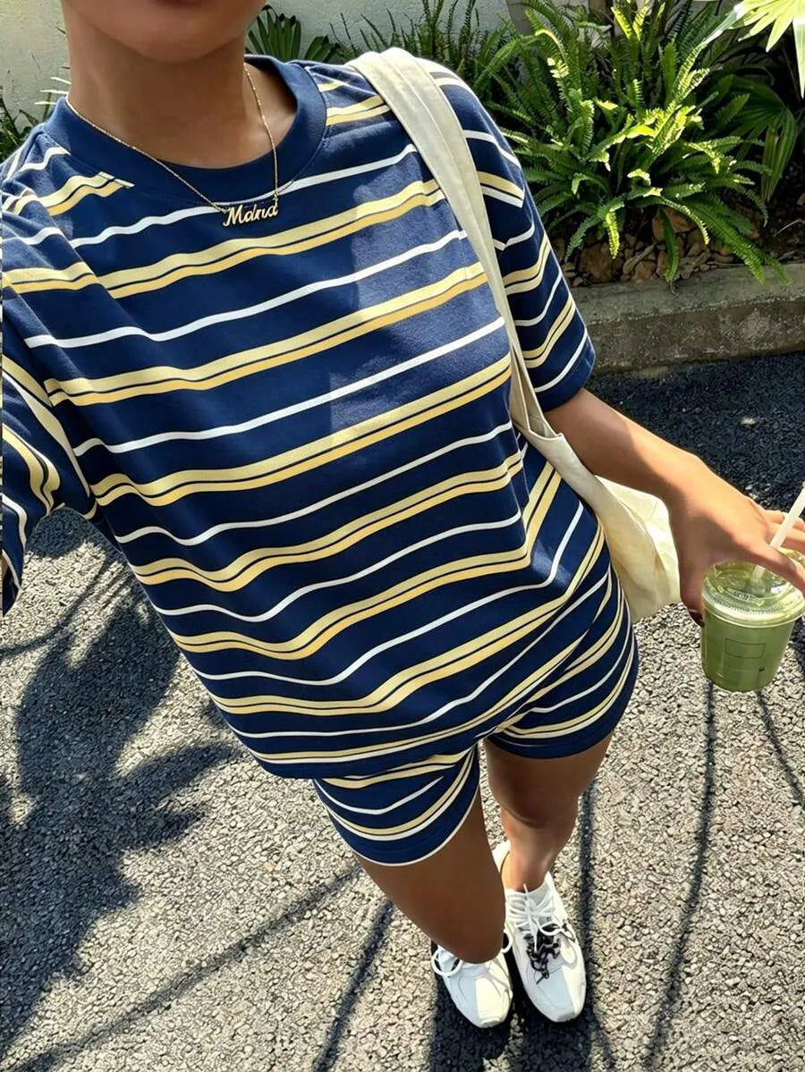 Women's Casual Loose Fit Set, Striped Print Suit, Summer Vacation American Retro Street Style, Perfect for All-Day Home Wear